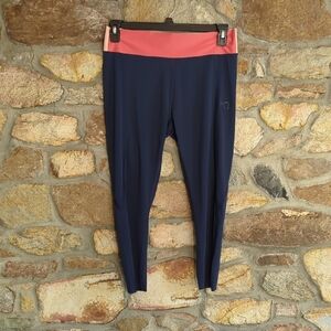Kari Traa Navy Blue Cropped Leggings